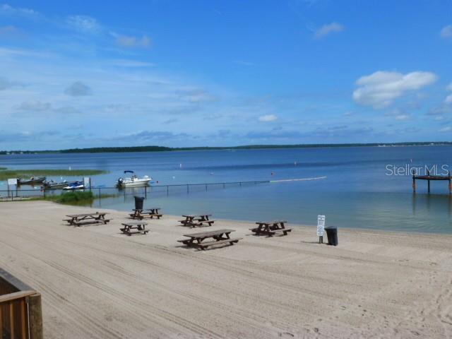Rent chairs, jet skis, pontoon boat for a fun outing