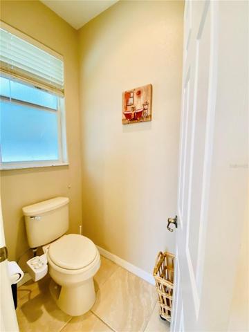 Master Private Toilet Room