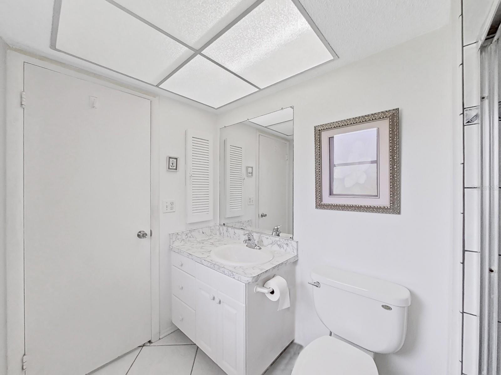 En Suite Master Bathroom
