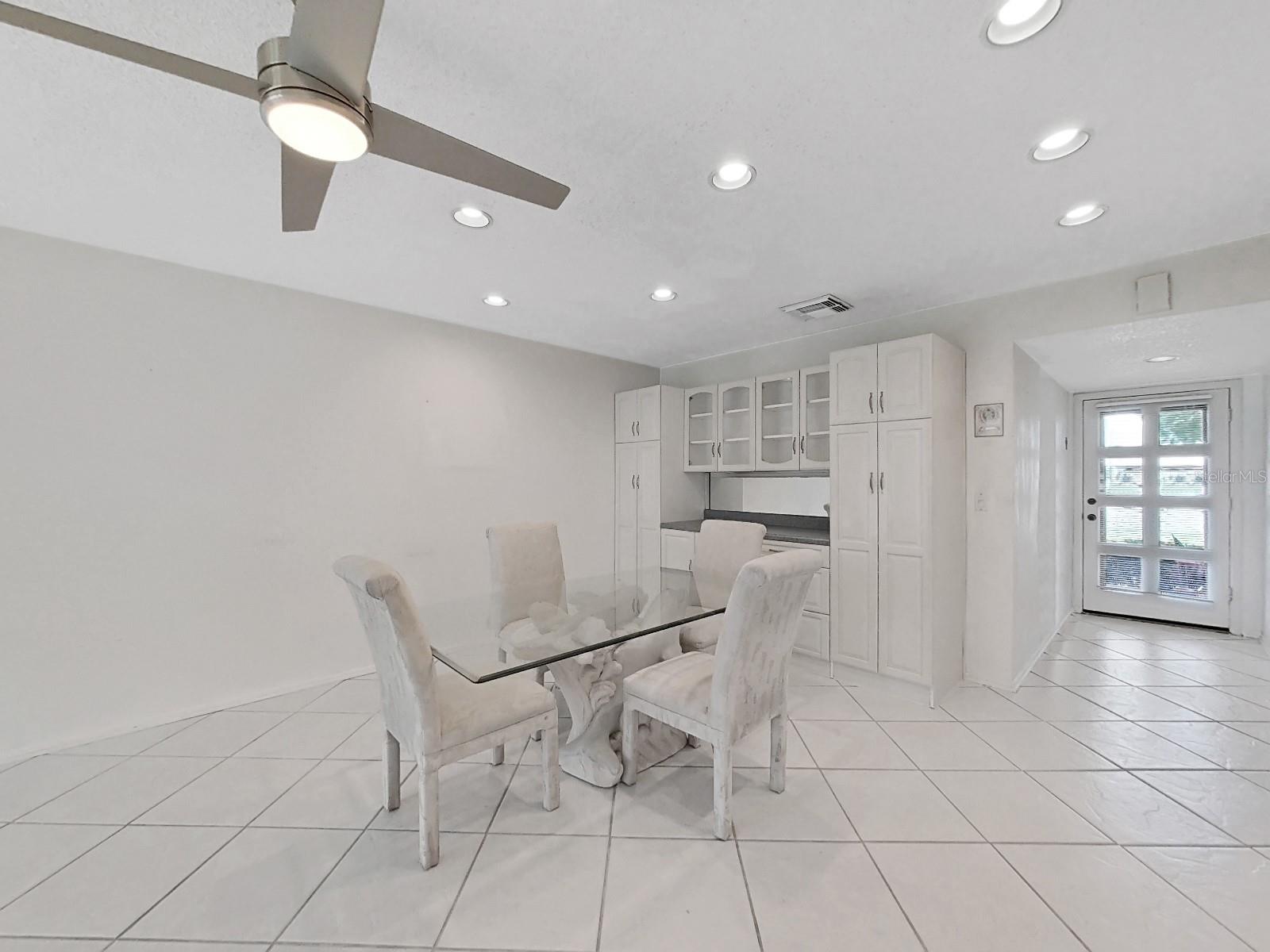 Dining Room Area