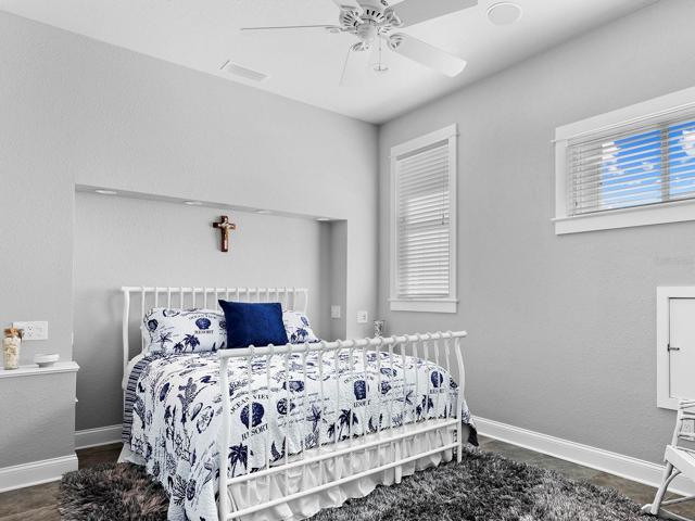 Primary Suite (2nd Floor)