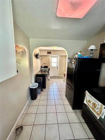 Kitchen, Breakfast area/office, back door