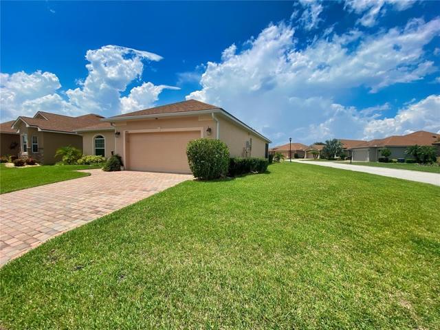 Home Located on Corner Lot