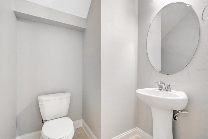 Powder bath