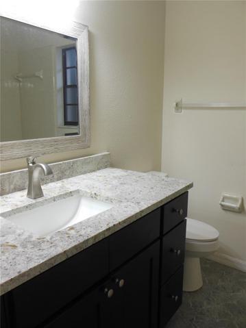 2nd Bathroom