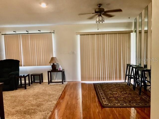 Dinig / Living room