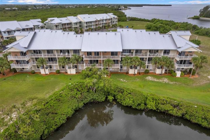 Canal View rear View