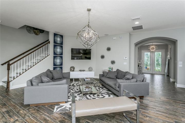 Spacious family room