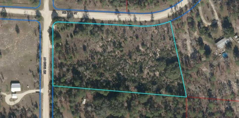 4.38 acre corner lot