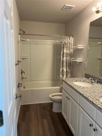 Principal Bathroom