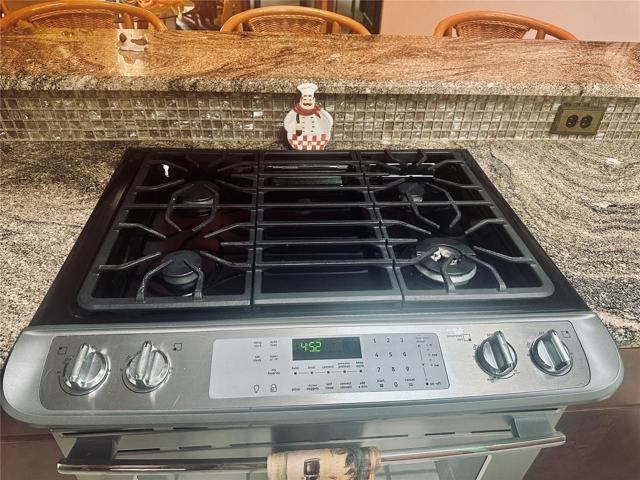 Gas Range