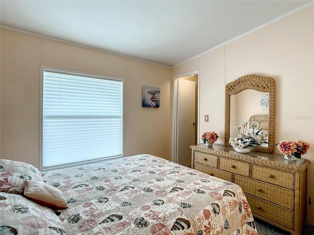 Guest bedroom