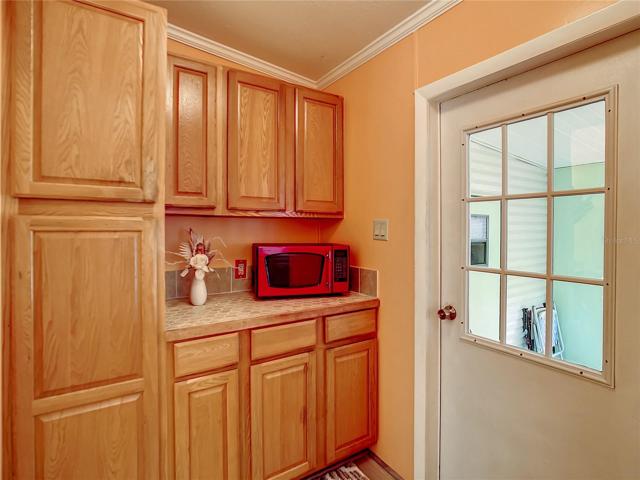Extra cupboards right off the kitchen