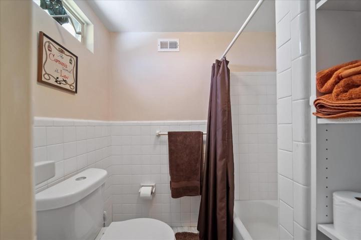 Again, neutral tones are matching through out the home for continuity.