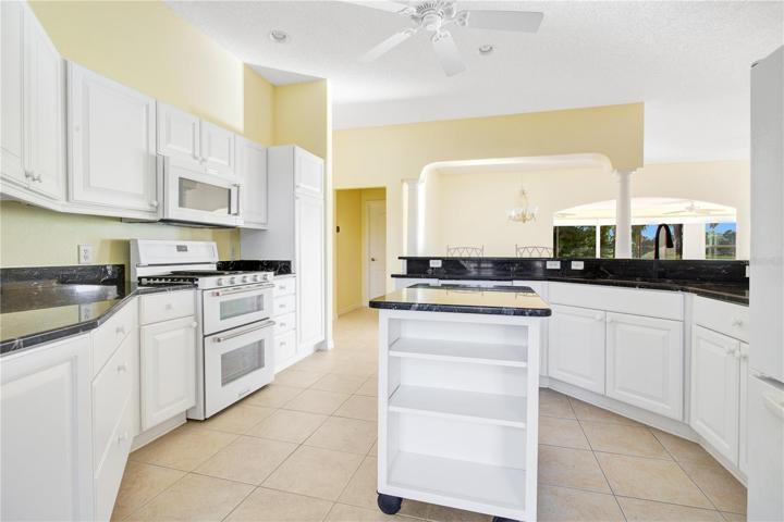 Kitchen 3