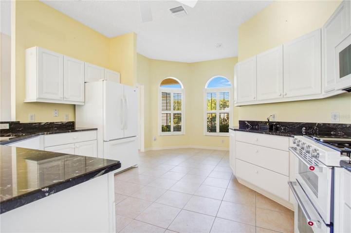 Kitchen 7
