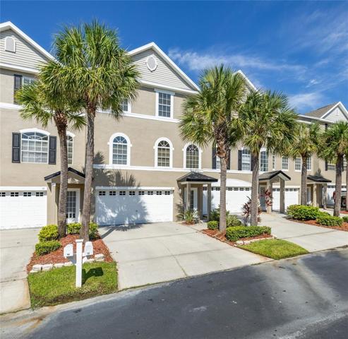 Beautiful Bayshore Townhome!