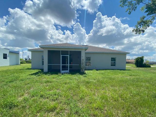 1828 NW 22nd Pl-Backyard