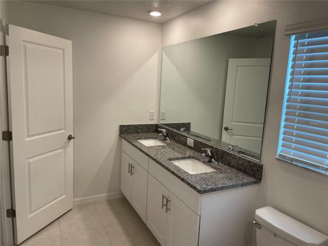 Master bath dual sinks