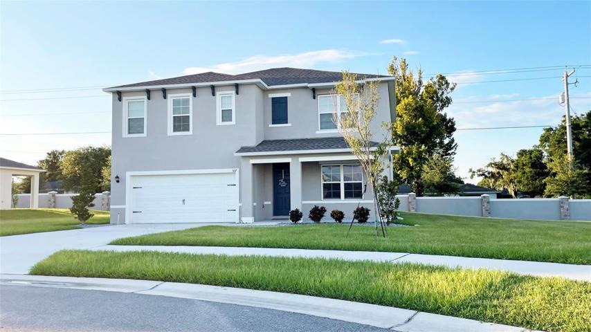 Beautiful Home In Auburn Grove !