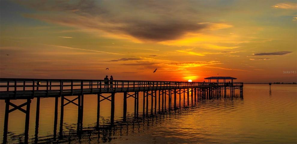 Pier open all night