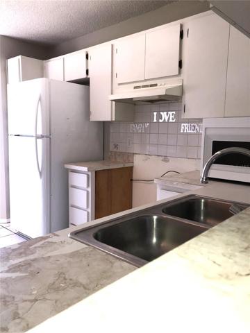 Kitchen in need up updating