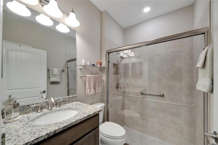 guest bath for bedrooms 2 and 3