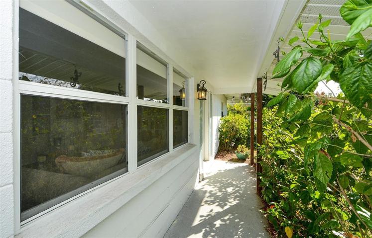 Front walk way
