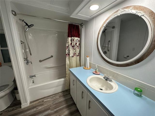 GUEST BATH