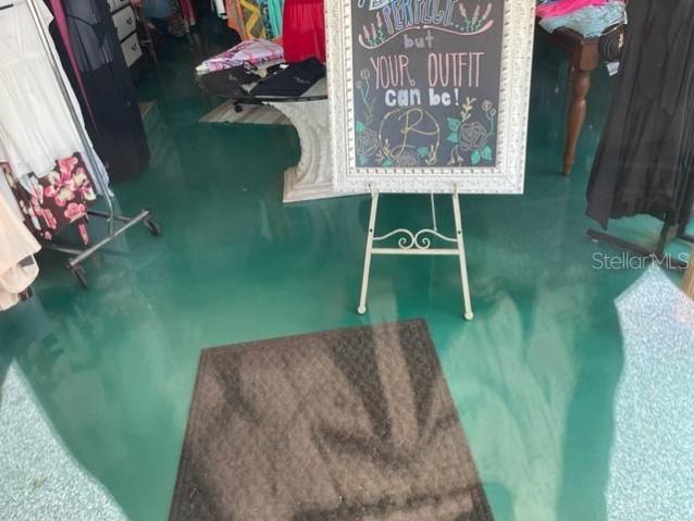 Cool floor
