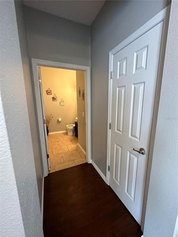 1/2 bath and linen closet by the entrance
