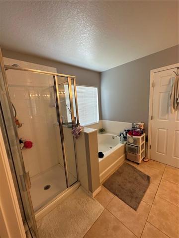 grand bathroom