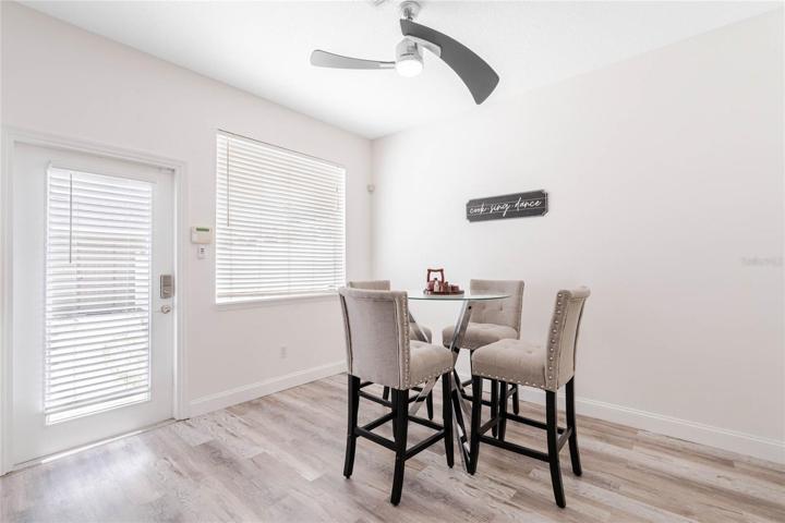 Breakfast nook / dining room.