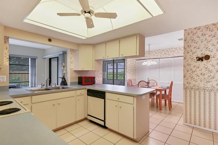 Eat in-Kitchen with Breakfast Bar 2 spacious pantries.