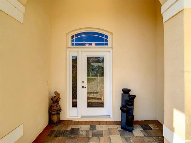 with transom window and side light panel