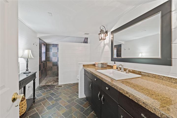 MAIN FLOOR FULL BATH.