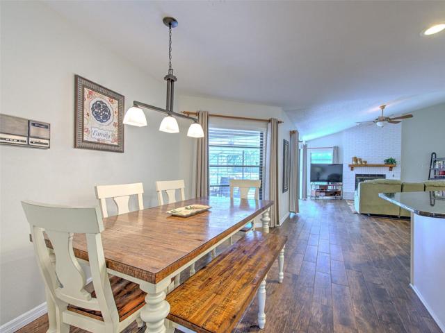 GREAT ROOM / KITCHEN/ BREAKFAST AREA