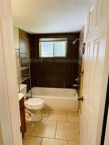 2nd Bathroom
