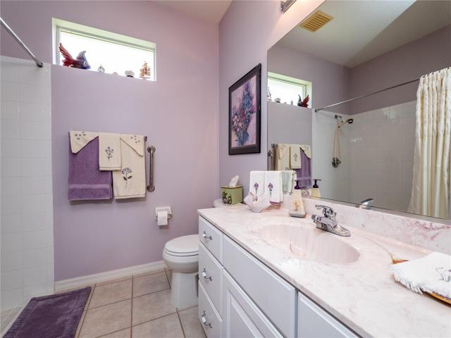2ND BATHROOM