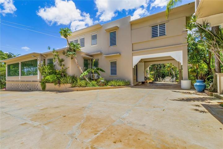 Carport