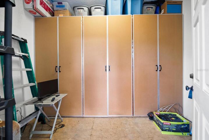 Upper deck storage room