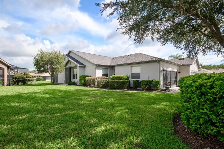 21135 DIAMONTE DR EXTERIOR