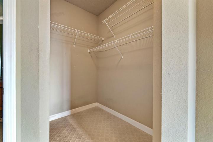 2nd bedrooms walk in closet
