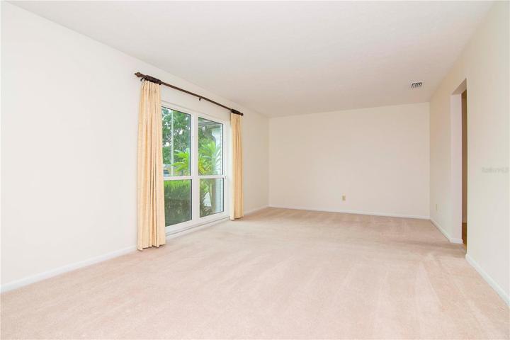 Den Area