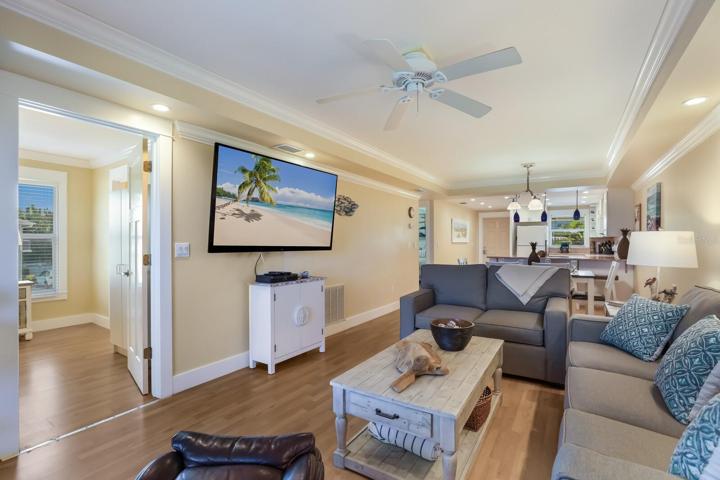 Primary suite off the living room