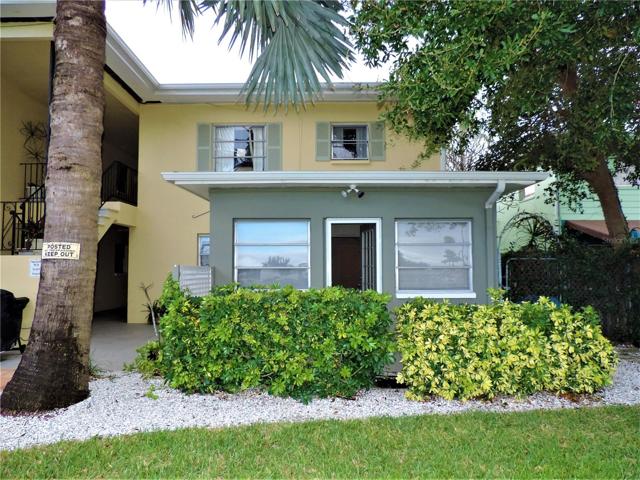 12175 3rd St Unit 1, Treasure Island