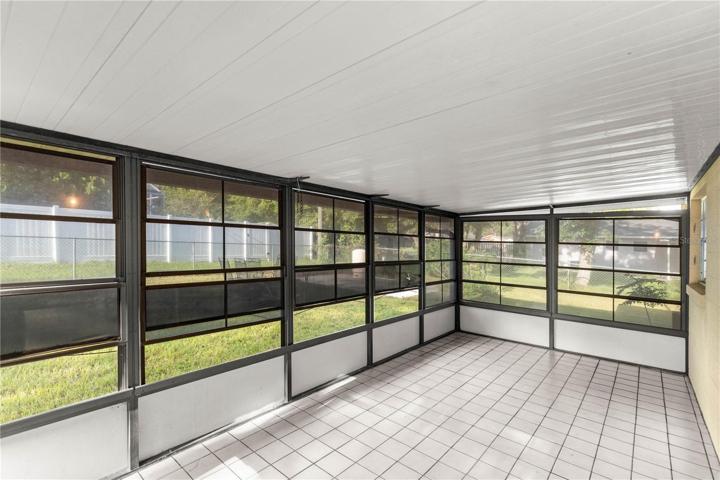 Screened in Lanai