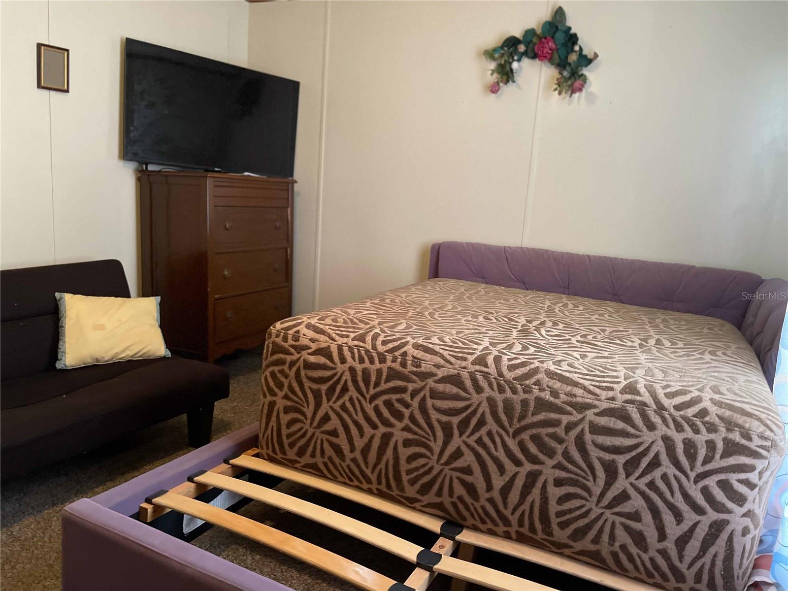 Bedroom 1.1