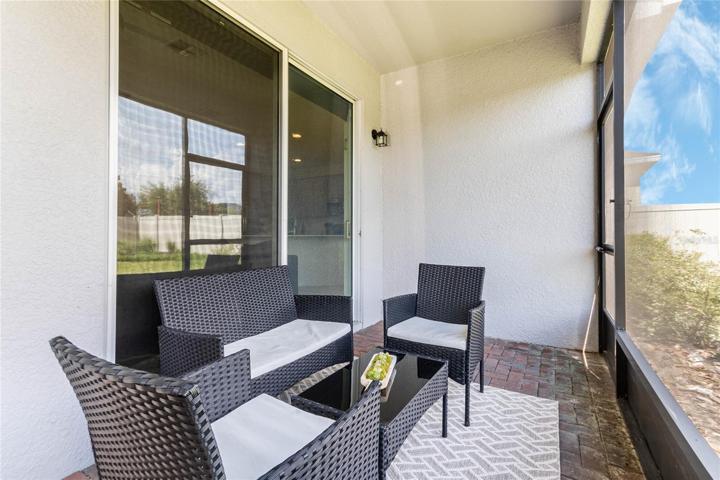 Patio area with Brick Pavers