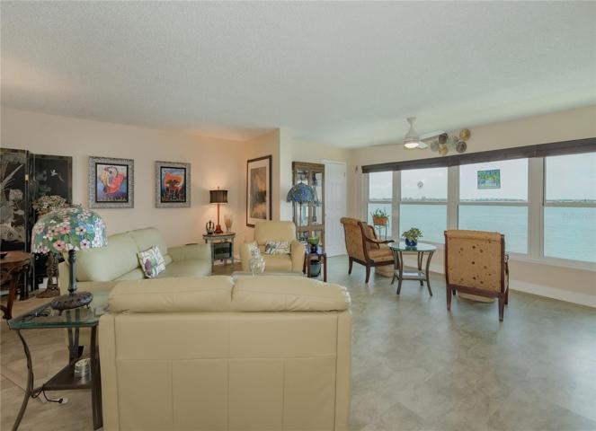 Enjoy beautiful views of Boca Ciega Bay.